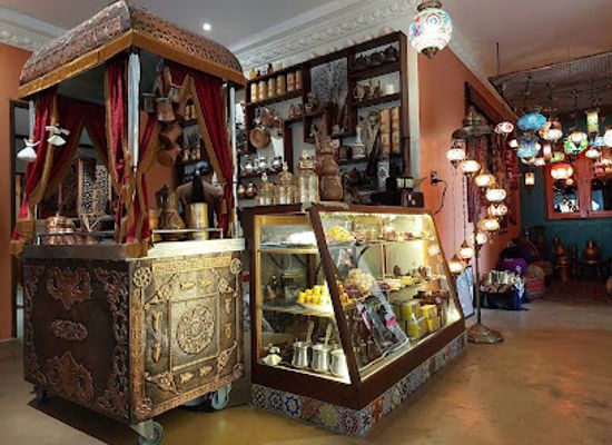 thailand/ayutthaya/shop/homglin