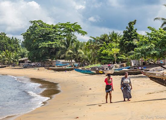 cameroon/kribi-beach/shop/londji-beach