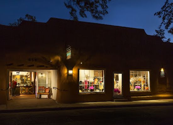 new-mexico/santa-fe/canyon-road/shop/karina-on-canyon