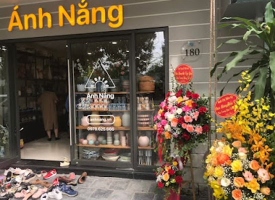 vietnam/red-river-delta/shop/anh-nang