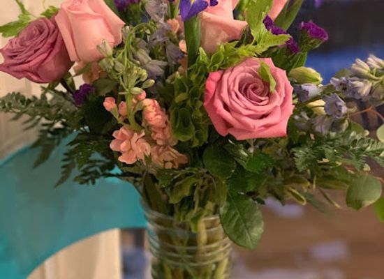 rhode-island/east-greenwich/shop/indigo-path-flowers