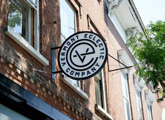 vermont/woodstock/shop/vermont-eclectic-company