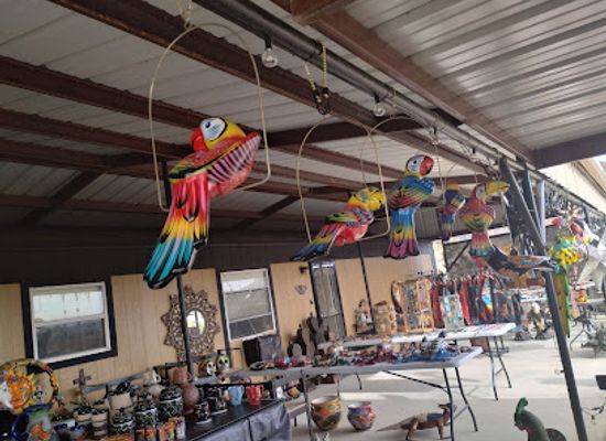 texas/big-bend-national-park/shop/stan-s-stuff-little-mexico-treasures-and-souvenirs
