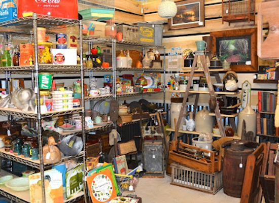 north-carolina/nantahala-national-forest/shop/buttermilk-farms-antiques-auction