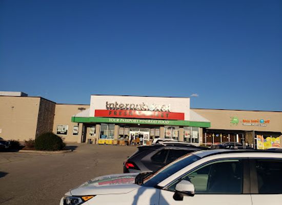 illinois/naperville/shop/fox-river-commons