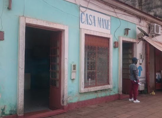 guinea-bissau/rio-geba/shop/loja-de-tecido-casa-mane