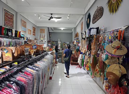 indonesia/southeast-papua/shop/icon-raja-ampat-premium
