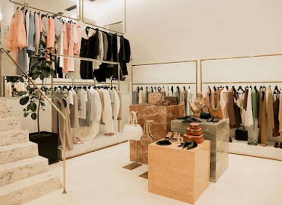 georgia/tbilisi/vera/shop/more-is-love