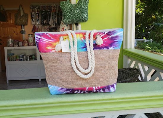 saint-lucia/choiseul/shop/divine-divas
