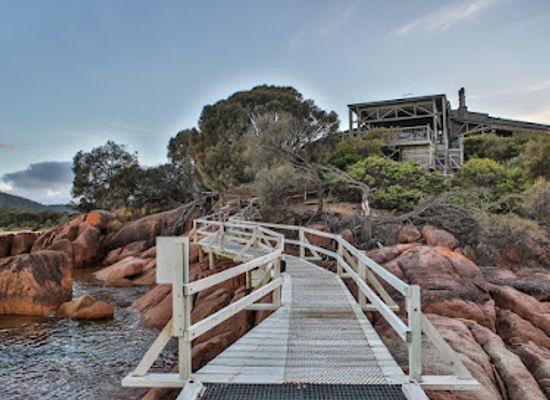 australia/freycinet-national-park/shop/freycinet-lodge