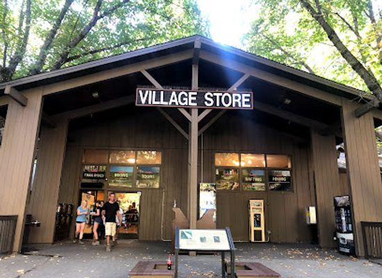 california/yosemite-village/shop/village-store