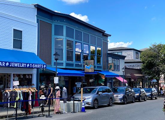 maine/bar-harbor/shop/the-acadia-shop