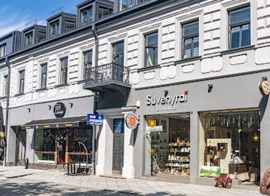 lithuania/kaunas/laisves-aleja/shop/dovanos-suvenyrai-parduotuve