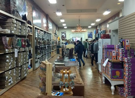 tennessee/nashville-basin/shop/french-s-shoes-boots