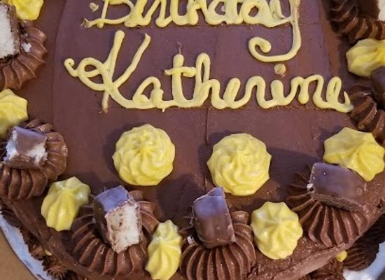 the-bahamas/bimini/shop/lb-s-pastries