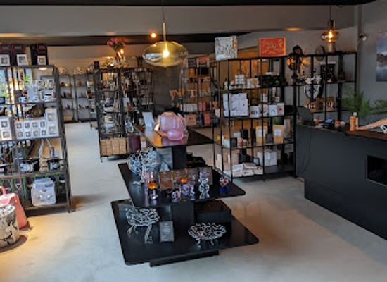 iceland/hafnarfjordur/shop/m-design