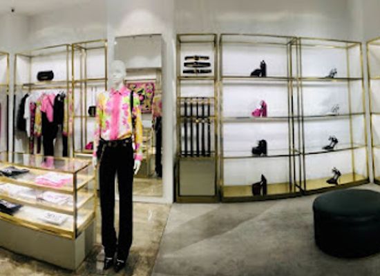 indonesia/jakarta/shop/versace