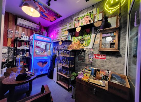 thailand/ayutthaya/shop/pharaoh-land-cannabis-ayutthaya