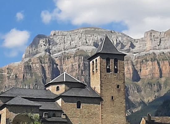 spain/ordesa-y-monte-perdido-national-park/shop/ordesa-y-monte-perdido-national-park-visitor-centre