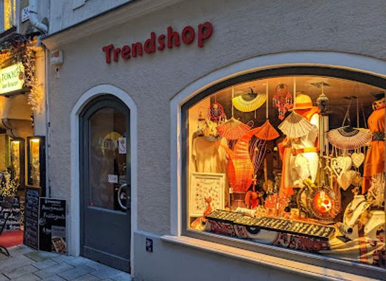 austria/salzburg/maxglan/shop/trendshop-salzburg