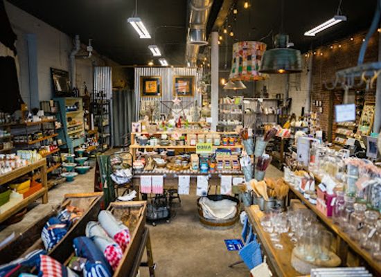washington/spokane/downtown-spokane/shop/lolo-boutique