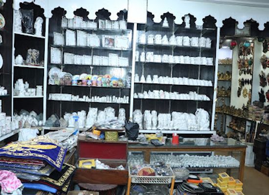 india/agra/shop/unique-art-bazar