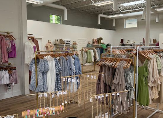 arkansas/fayetteville/shop/clothe-boutique
