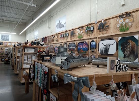 arizona/white-mountains/shop/c-a-l-ranch-stores