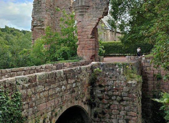 united-kingdom/midlothian/landmark/rosslyn-castle