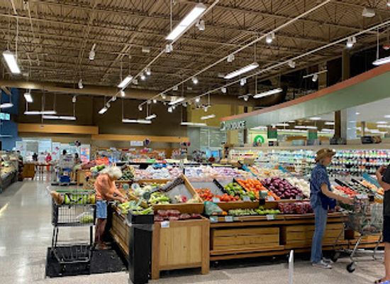 florida/first-coast/shop/island-walk-shopping-center