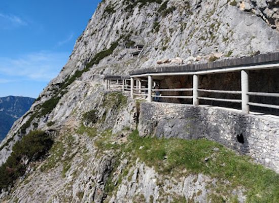 austria/tennengau/shop/eisriesenwelt-kasse-und-besucherzentrum