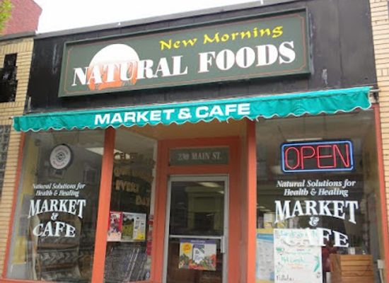 maine/biddeford/shop/new-morning-natural-foods