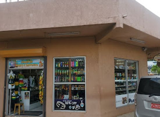 jamaica/ocho-rios/shop/jamaican-craft-souvenirs