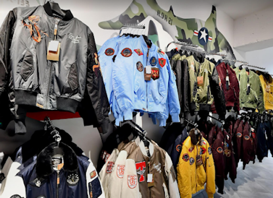 ukraine/lutsk/shop/mahazyn-kurtok-parkas