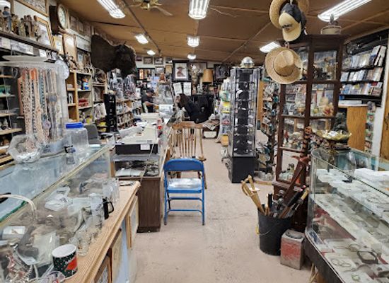 nevada/esmeralda-county/shop/hidden-treasure-trading-co