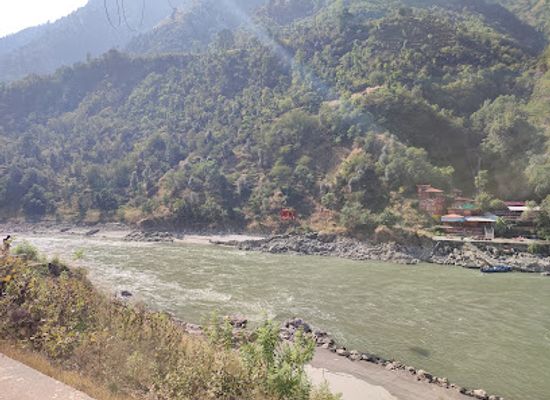 pakistan/neelum-valley/shop/kashmir-waterfall-picnic-point-dullai