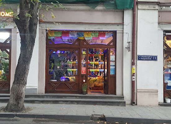 georgia/tbilisi/vera/shop/friday-night