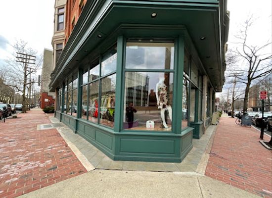 connecticut/new-haven-harbor/shop/book-trader-cafe