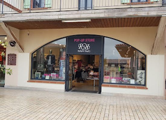 france/cote-des-blancs/shop/nailloux-outlet-village