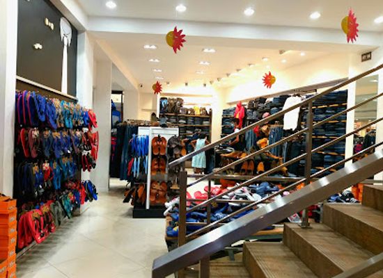 sri-lanka/ratnapura/shop/rich-look