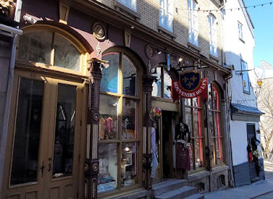 canada/quebec-city/shop/souvenirs-du-lys