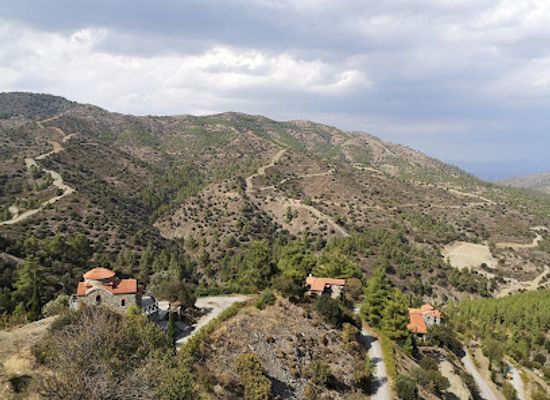 cyprus/machairas-mountains/shop/makheras