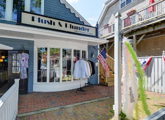 massachusetts/cape-cod/shop/plush-plunder