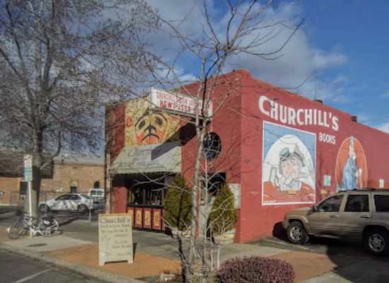 washington/yakima/shop/churchill-s-booklover-s-haunt