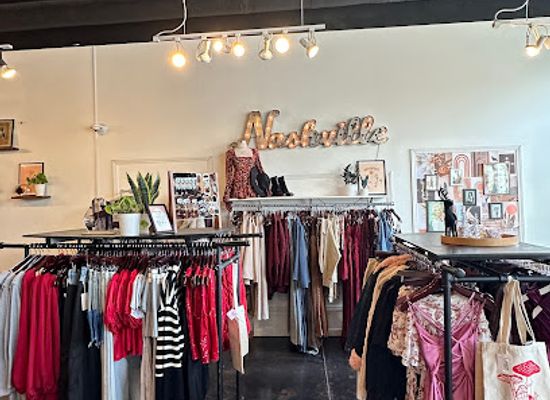 tennessee/nashville/music-row/shop/blush-boutique