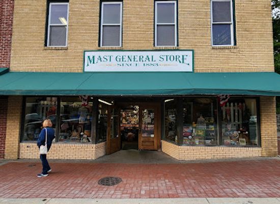 north-carolina/boone/shop/mast-general-store-boone