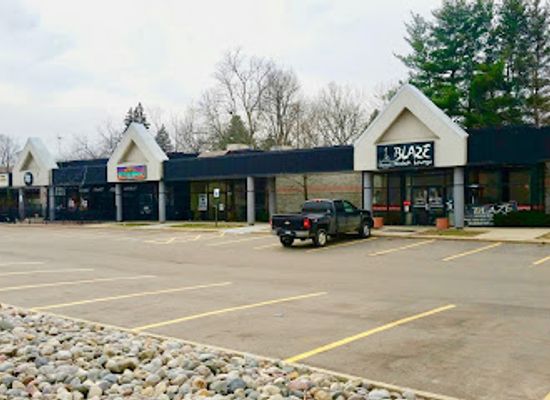 michigan/kalamazoo/shop/uiversity-place-shops