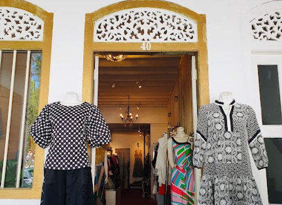 singapore/kampong-glam/shop/lola-boutique-singapore