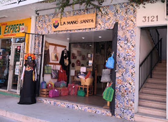 mexico/cabo-san-lucas/shop/la-mano-santa