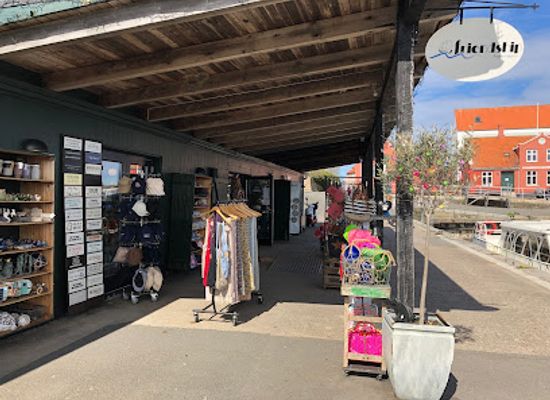 denmark/bornholm/shop/karamelleriet-aps